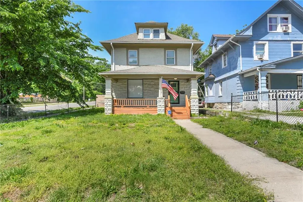 3442 Wabash Avenue, Kansas City, MO 64109 - #1