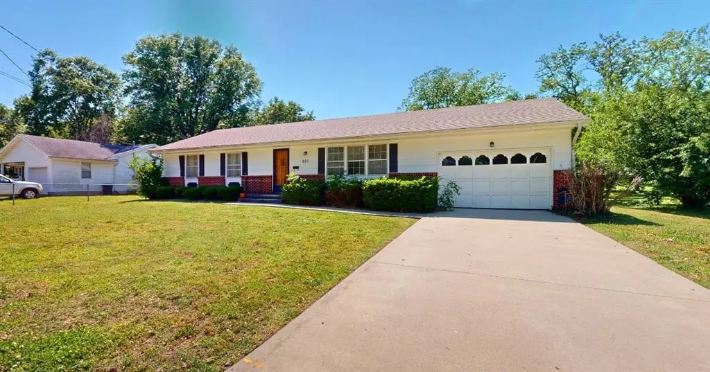 631 N Perkins Street, Nevada, MO 64772 - #1