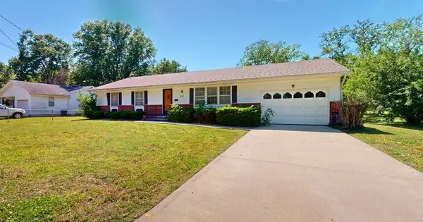 631 N Perkins Street, Nevada, MO 64772