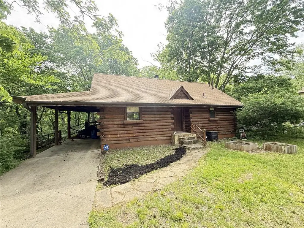 2909 N Hunter Avenue, Kansas City, MO 64129 - #1