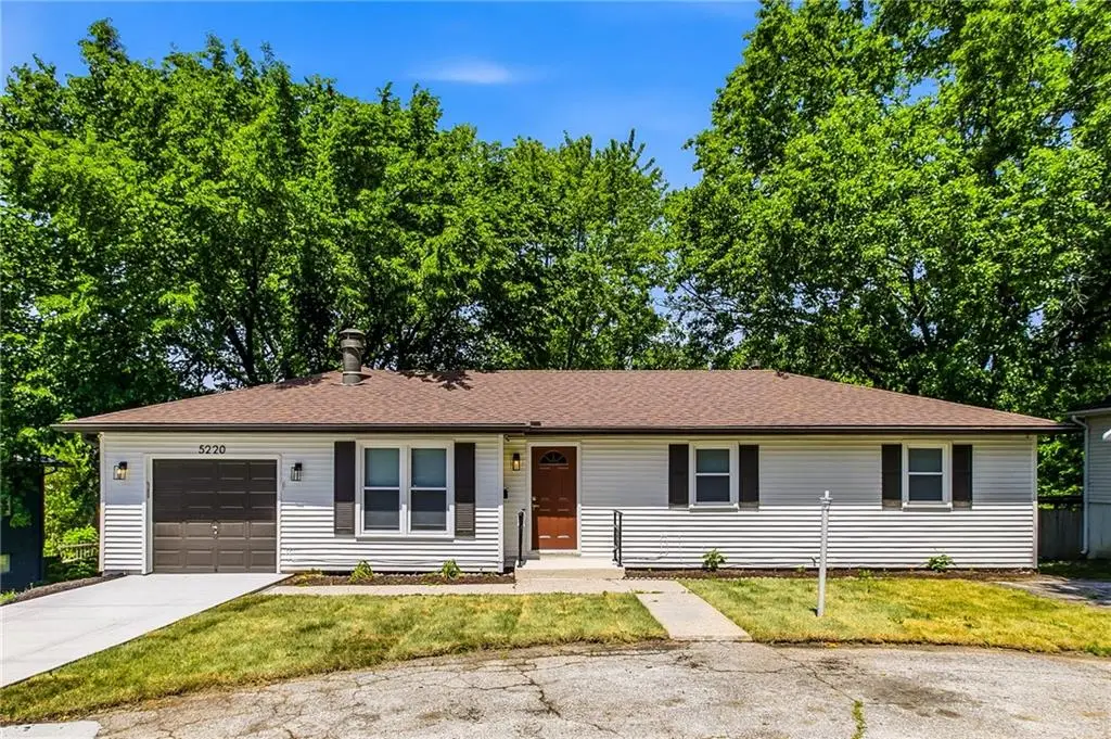 5220 Lakewood Street, Kansas City, KS 66106 - #1
