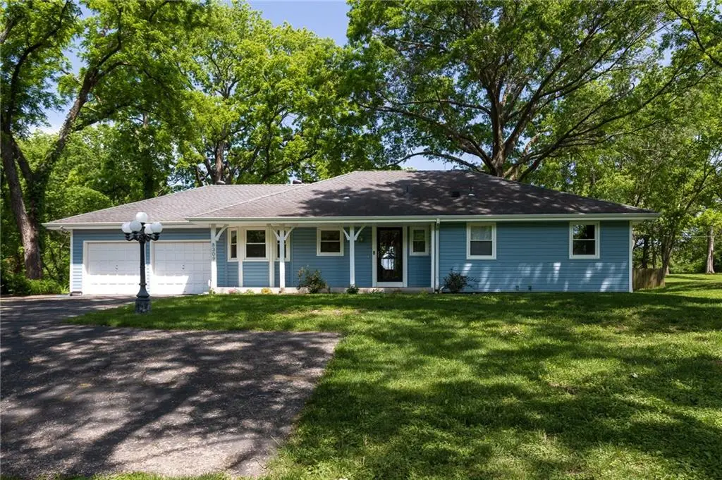 8309 Winchester Avenue, Kansas City, MO 64138 - #1
