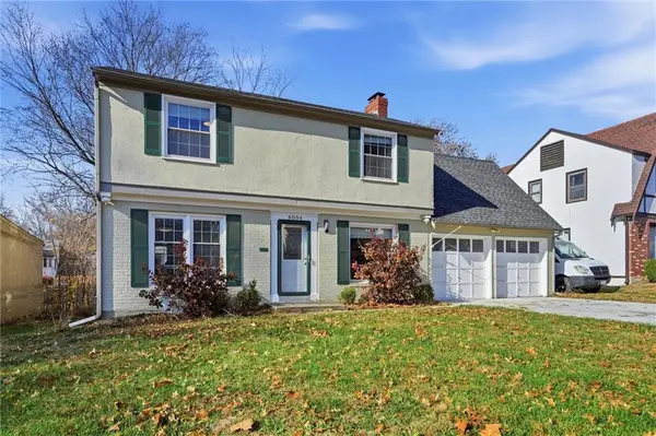 8004 Holmes Road, Kansas City, MO 64131