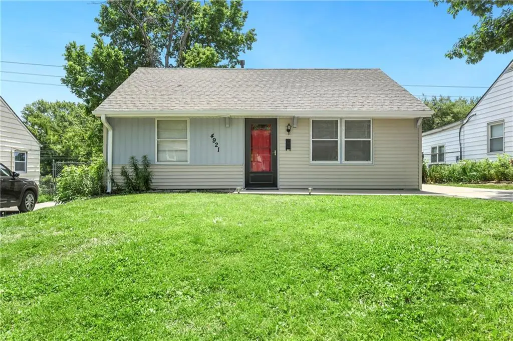 4921 Crest Drive, Kansas City, KS 66106 - #1