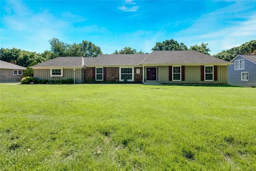10339 Sagamore Road, Leawood, KS 66206 - #2