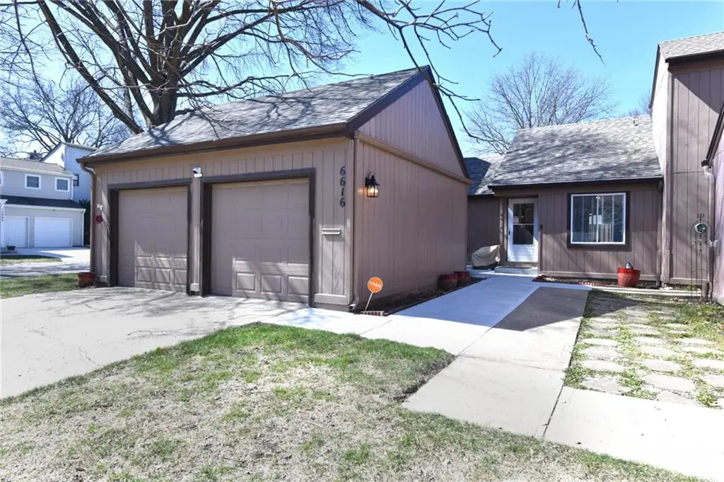 6616 Bradshaw Street, Shawnee, KS 66216 - #1
