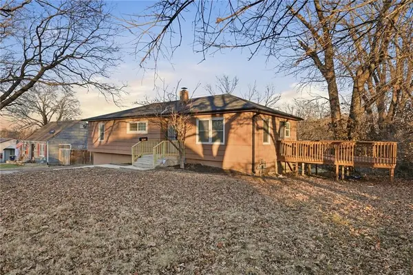 7867 James A Reed Road, Kansas City, MO 64138