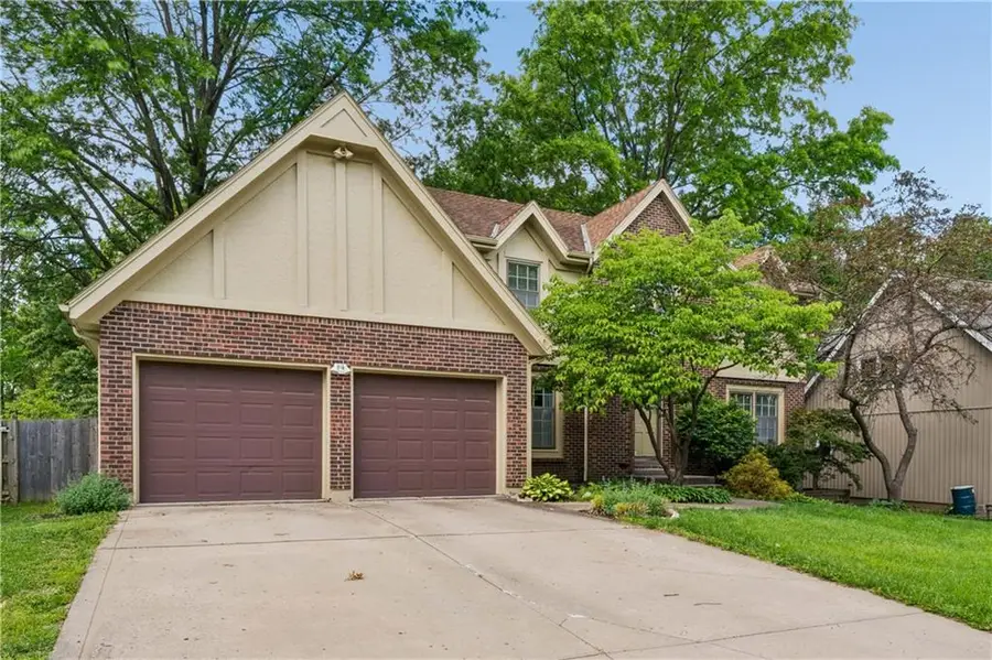 7936 Alden Street, Lenexa, KS 66215 - #2