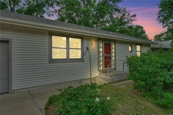 1325 SE 43rd Street, Topeka, KS 66609