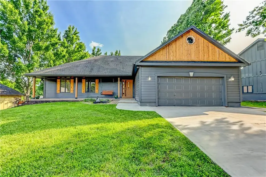 1103 Brookside Place, Raymore, MO 64083 - #2