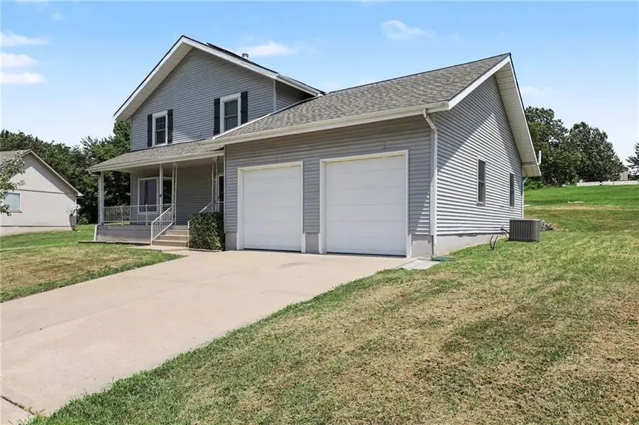 14921 Pine View Drive, Grandview, MO 64030 - #3