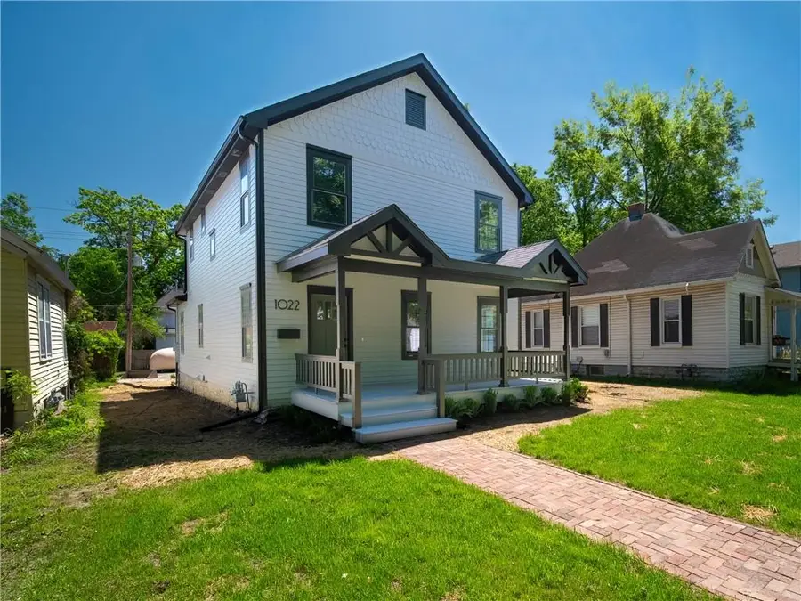1022 Connecticut Street, Lawrence, KS 66044 - #2