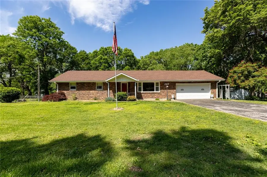 8030 N Main Street, Kansas City, MO 64118 - #2