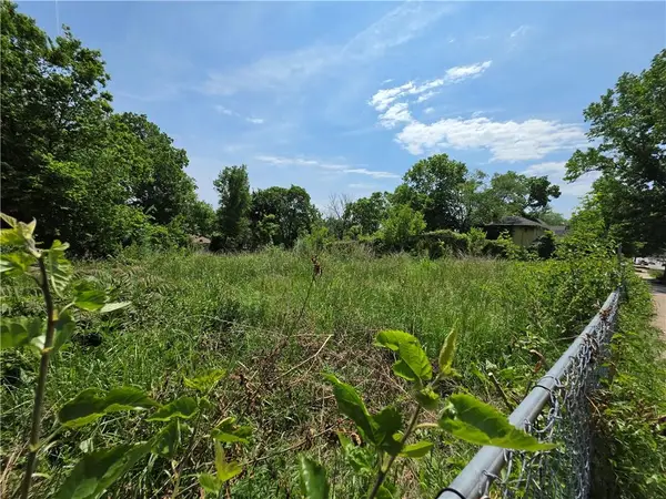3725 Indiana Avenue, Kansas City, MO 64133