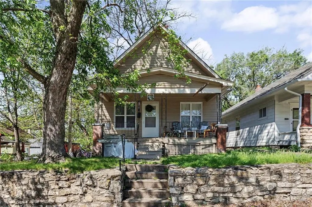308 N Lawndale Avenue, Kansas City, MO 64123 - #1