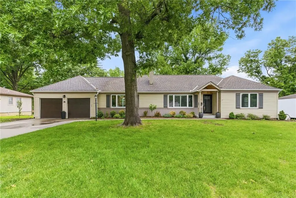 9915 Mercier Street, Kansas City, MO 64114 - #1