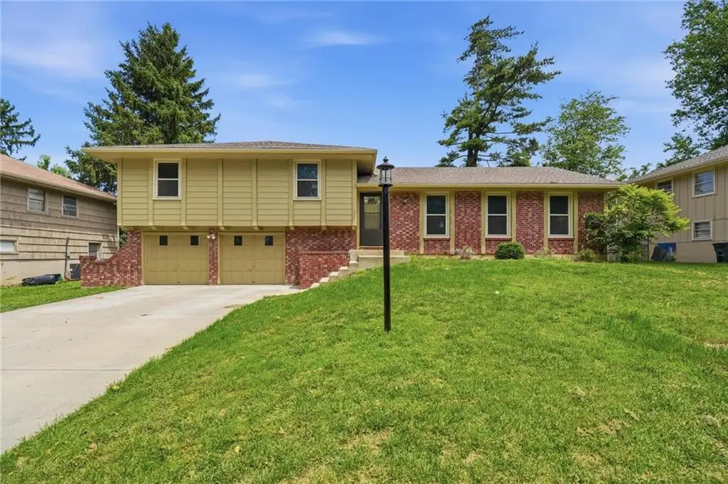 8026 Cleveland Avenue, Kansas City, KS 66109 - #1