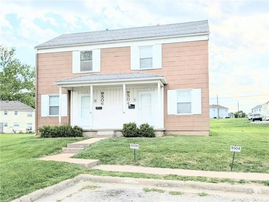 9504 Harrison Street, Kansas City, MO 64131 - #2