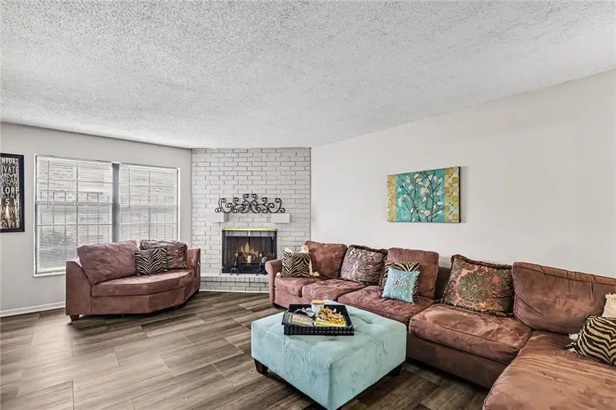 111 W Bannister Road #2, Kansas City, MO 64114 - #3