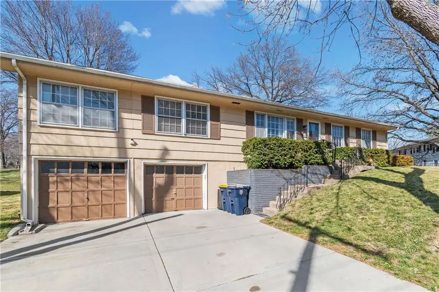 3432 NE 46th Street, Kansas City, MO 64117 - #2