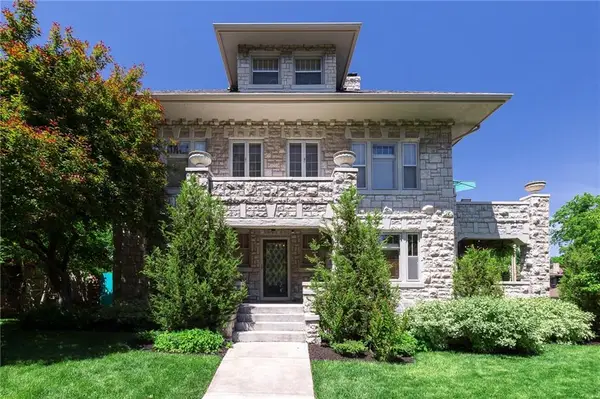 400 W 63rd Street, Kansas City, MO 64113