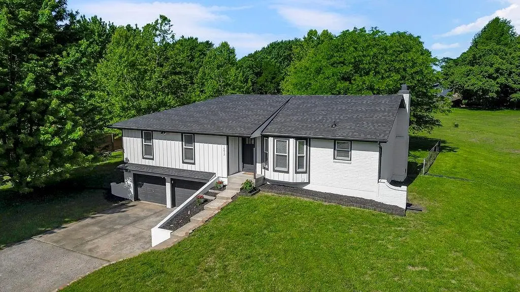 16612 Kentucky Road, Belton, MO 64012 - #1