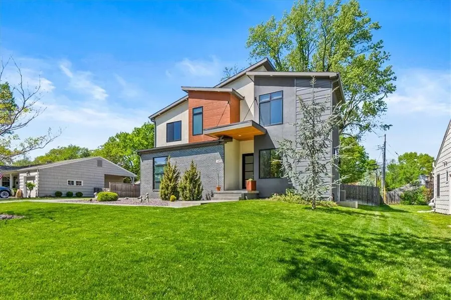 4706 W 65th Terrace, Prairie Village, KS 66208 - #3