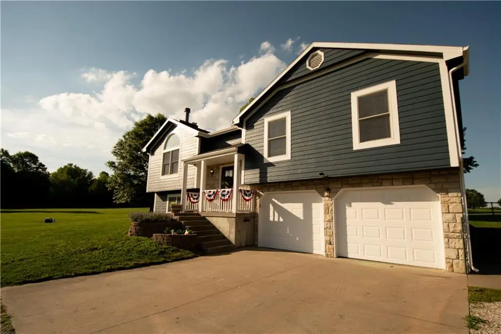 2505 Thomas Terrace, Ottawa, KS 66067 - #1