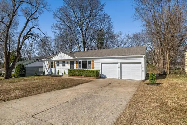 6810 Fairlane Drive, Kansas City, MO 64134