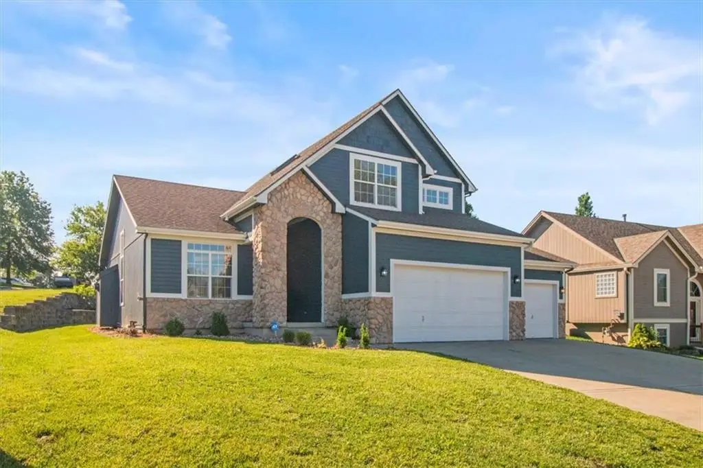 1131 Crimson Lane, Liberty, MO 64068 - #1