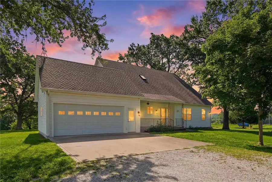 20958 Stranger Road, Leavenworth, KS 66048 - #3
