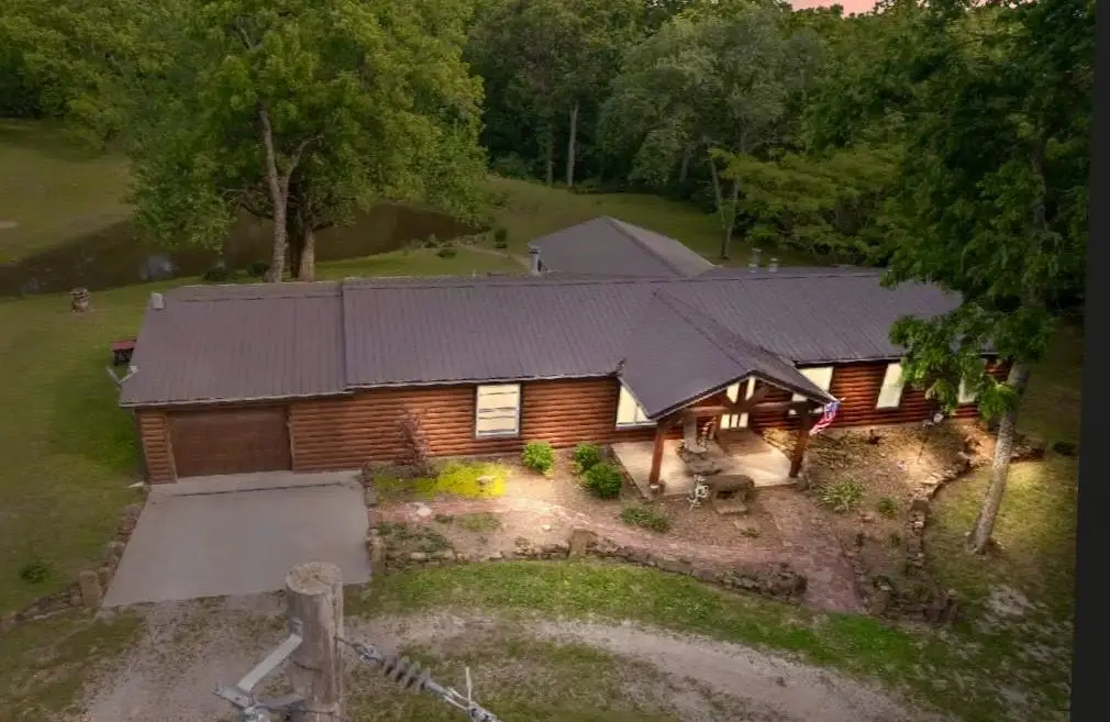 19053 Chase Road, Cherryvale, KS 67335 - #1