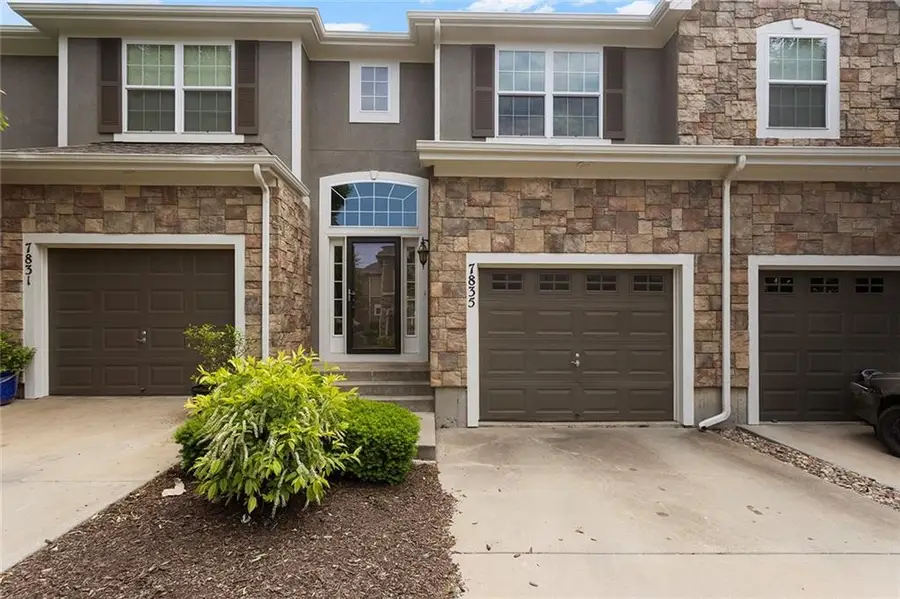 7835 W 158 Court, Overland Park, KS 66223 - #2