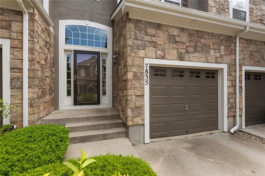 7835 W 158 Court, Overland Park, KS 66223 - #3