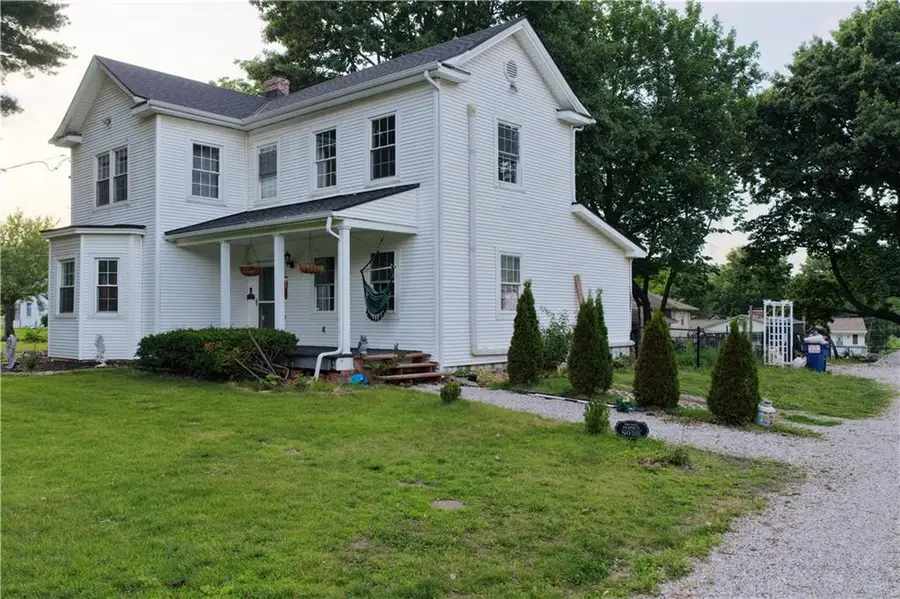 1900 NE 65th Street, Gladstone, MO 64118 - #3