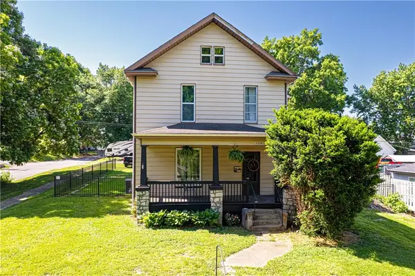 3334 Penn Street, St Joseph, MO 64507
