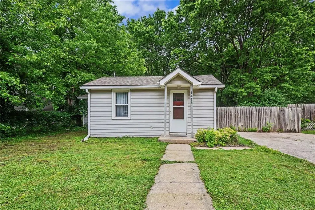 1418 Maple Lane, Lawrence, KS 66044 - #1