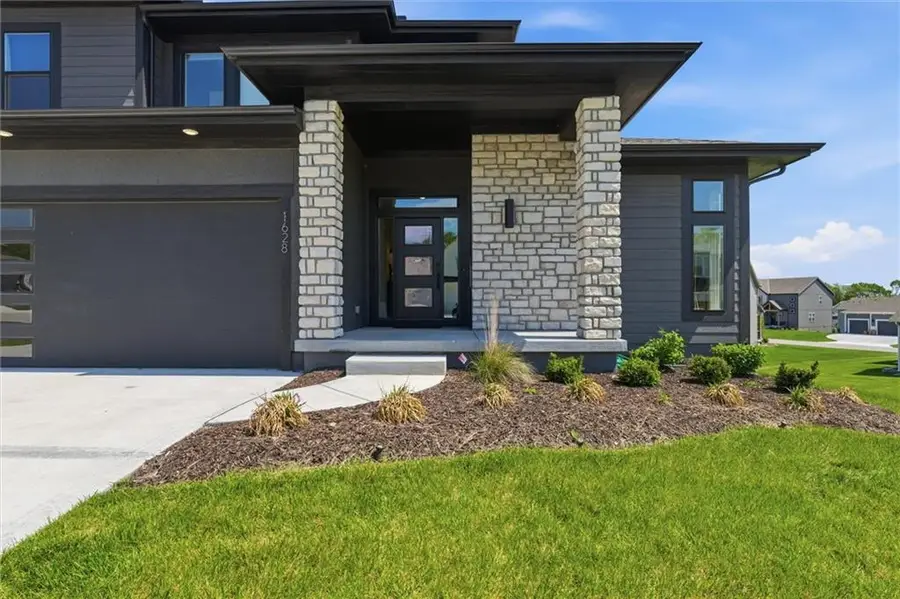 1628 SW Arborway Terrace, Lees Summit, MO 64082 - #3