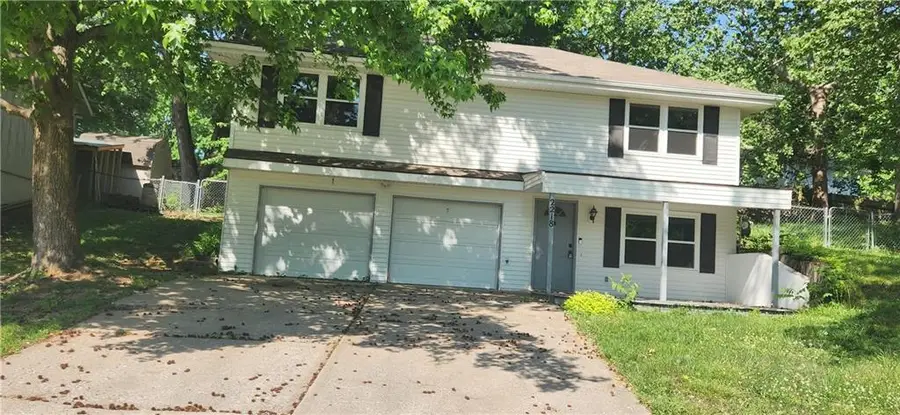 2218 Liberty Landing Road, Liberty, MO 64068 - #2