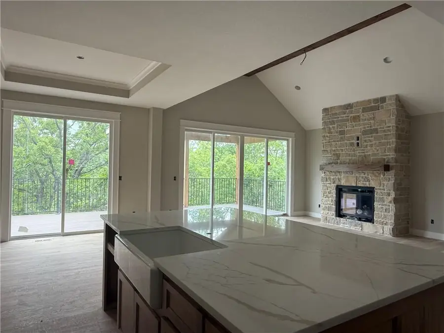 31517 W 86th Court, De Soto, KS 66018 - #2