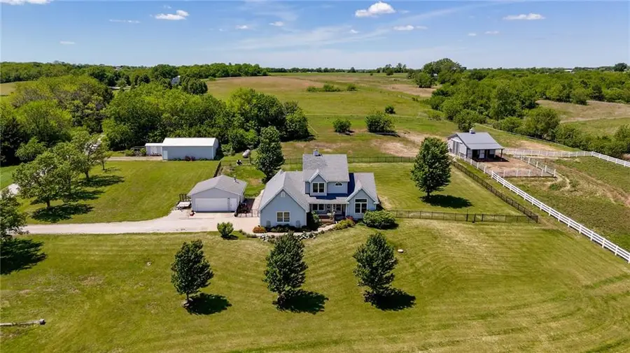 540 N 711 Road, Lawrence, KS 66047 - #3