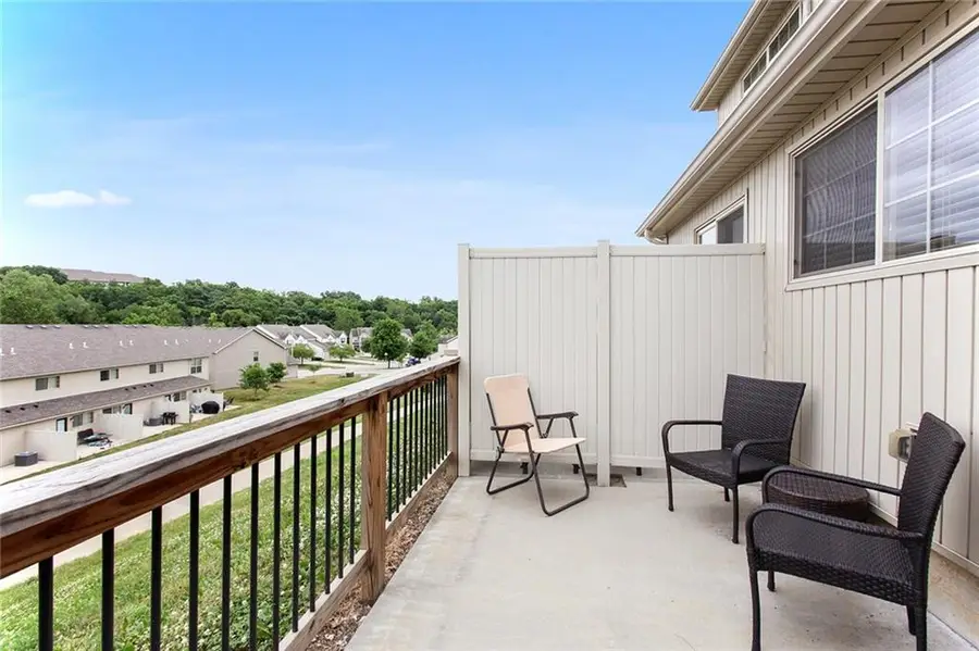 5417 N Hickory Street, Kansas City, MO 64118 - #2
