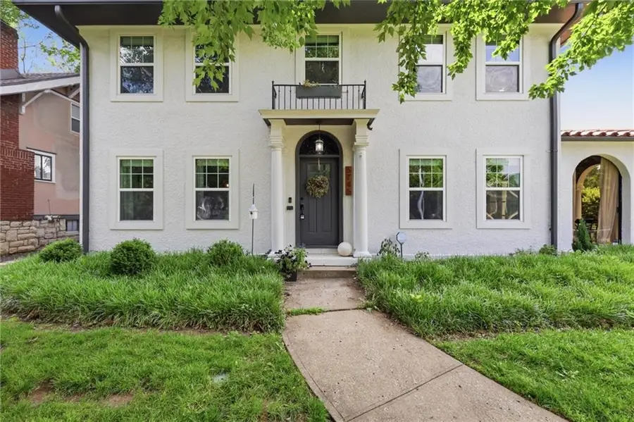 5745 Rockhill Road, Kansas City, MO 64110 - #2