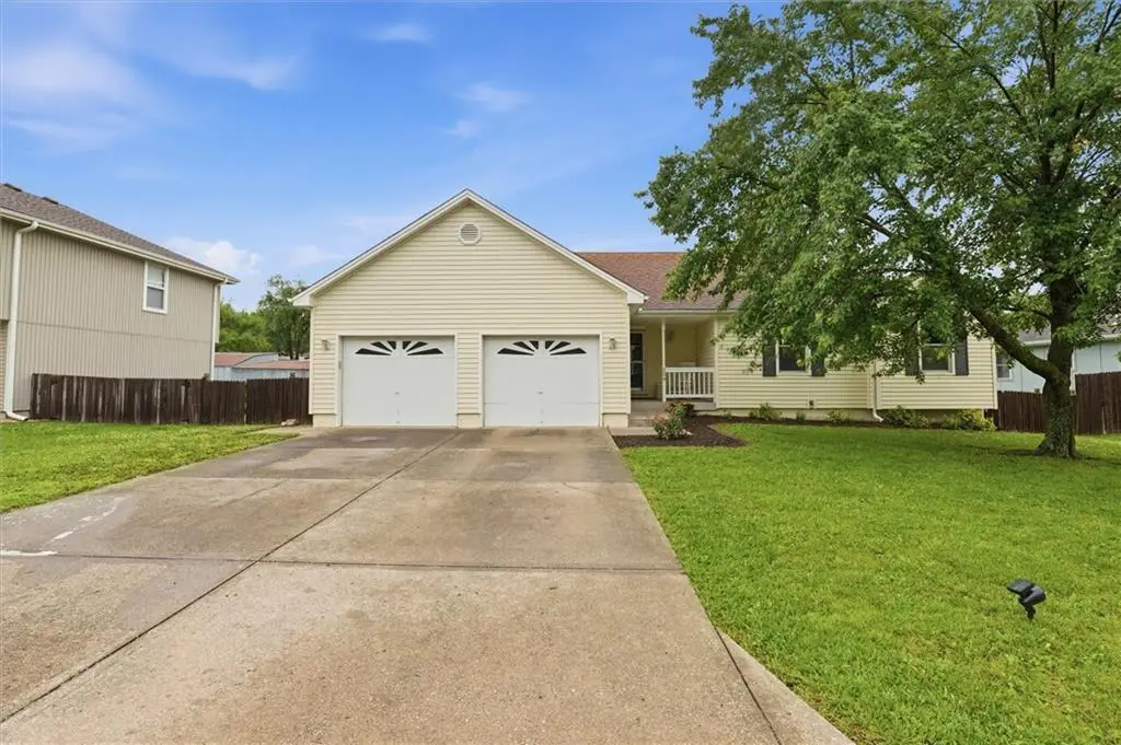 209 Dawn Avenue, Belton, MO 64012 - #1