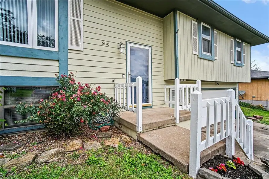 6110 28th Street Terrace, Country Club, MO 64505 - #3