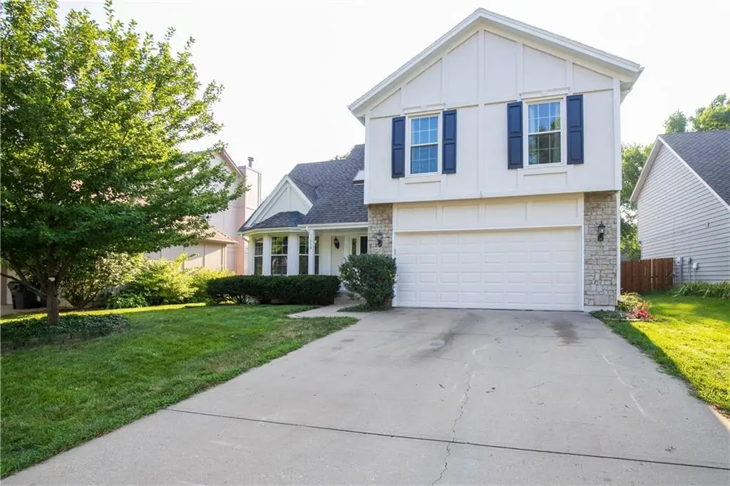 11938 S Hallet Street, Olathe, KS 66062 - #1