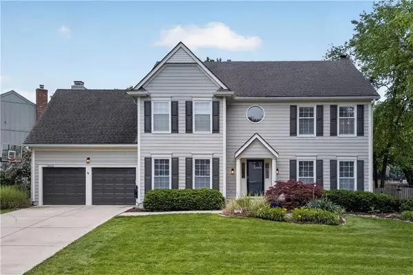 13013 Sherwood Street, Leawood, KS 66209