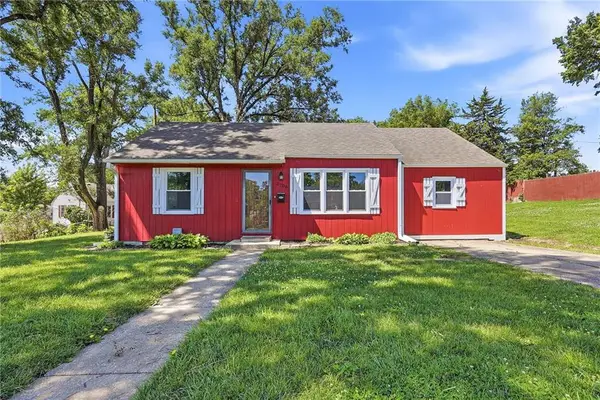 2706 S 28th Street, Kansas City, KS 66106