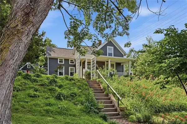 121 Spruce Street, Leavenworth, KS 66048