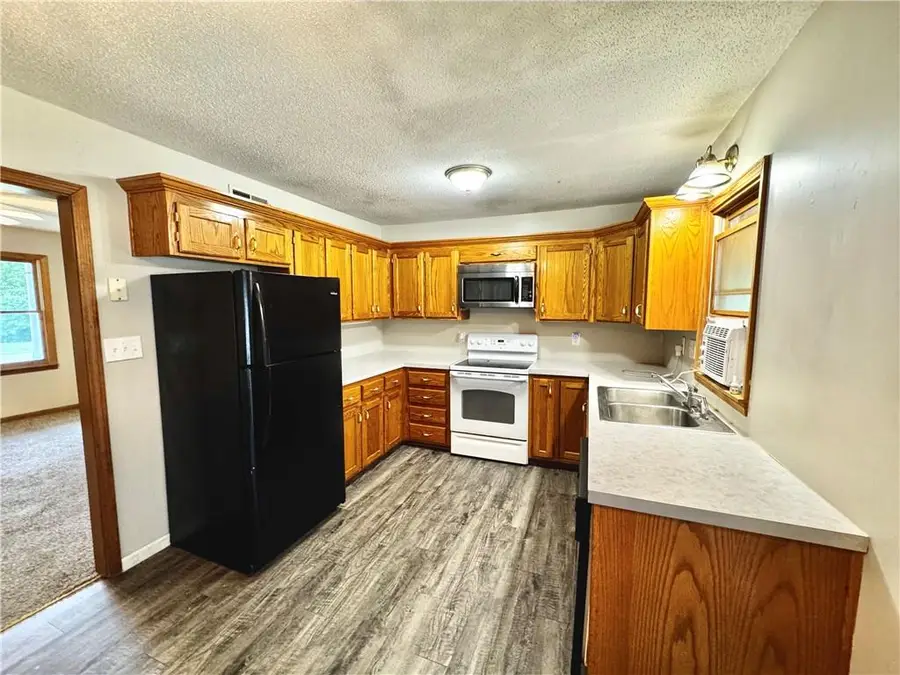 17210 Chestnut Drive, Belton, MO 64012 - #3